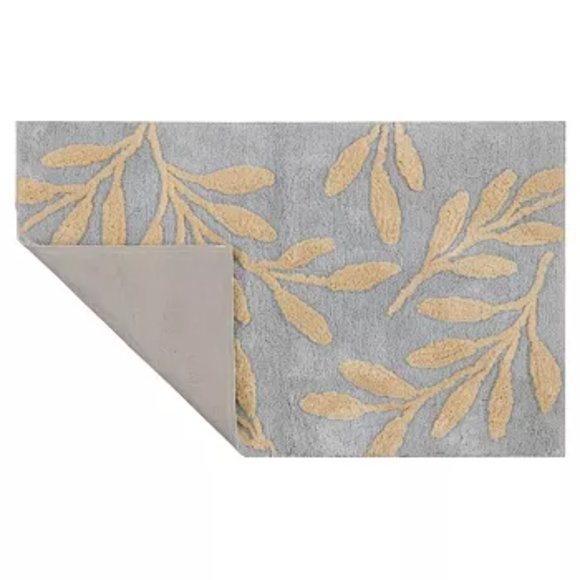 Overtuft Leaves 27" x 45" Accent Rug - Picture 3 of 3